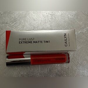 Cailyn Pure Lust Extreme Matte Tint - Vibrant Red
